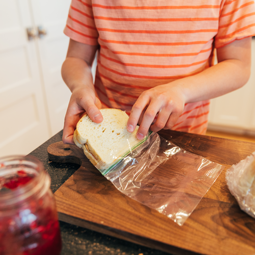 PFAS-Free Lunch Containers: Safer Alternatives for School Lunches